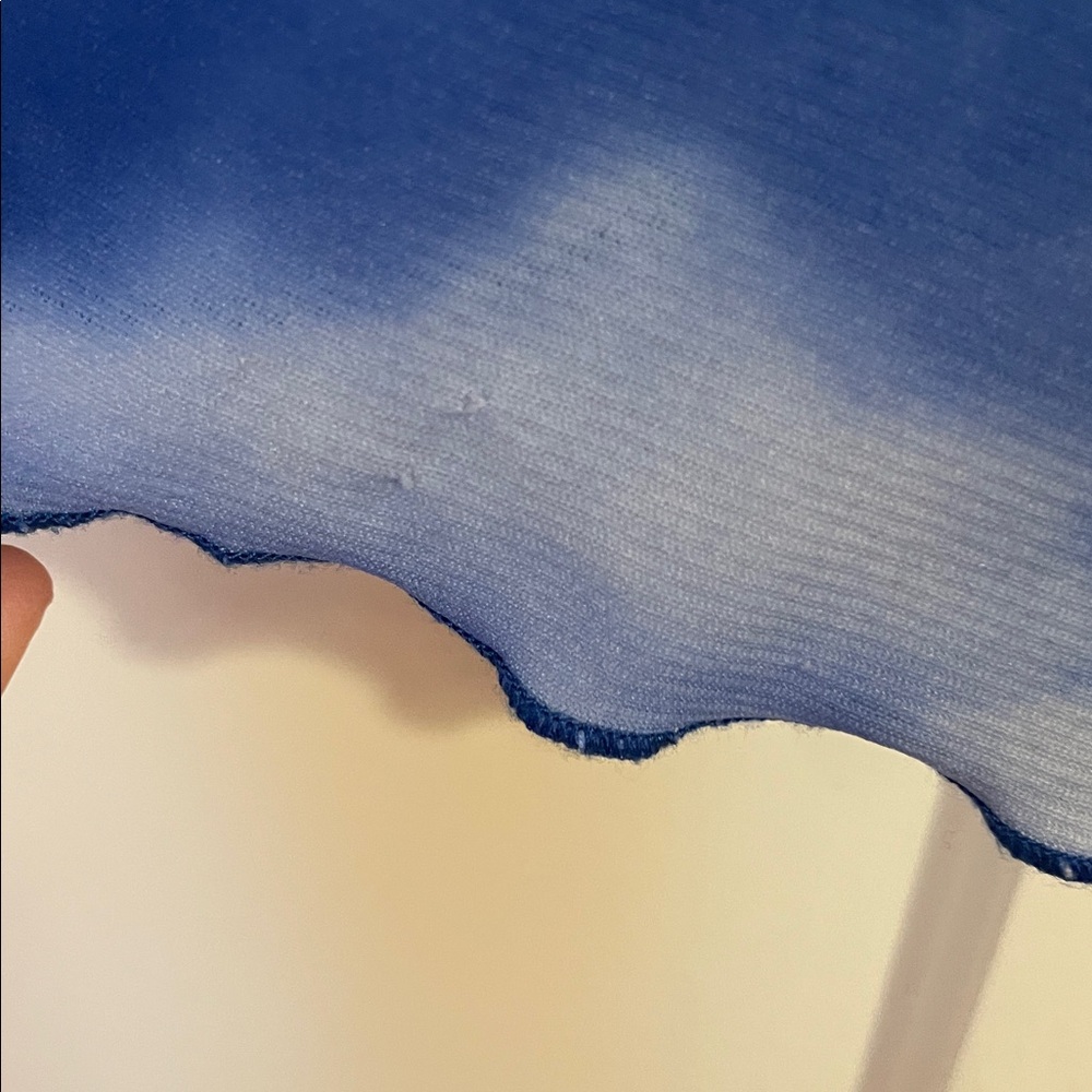 No Boundaries Blue Cloud Tie-Dye V-Neck Cami - Picture 7 of 7